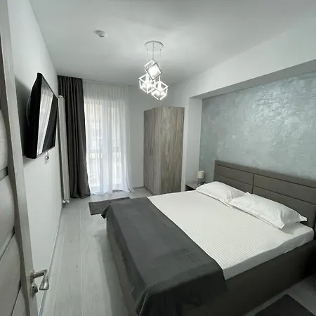 Velier Summerland Mamaia